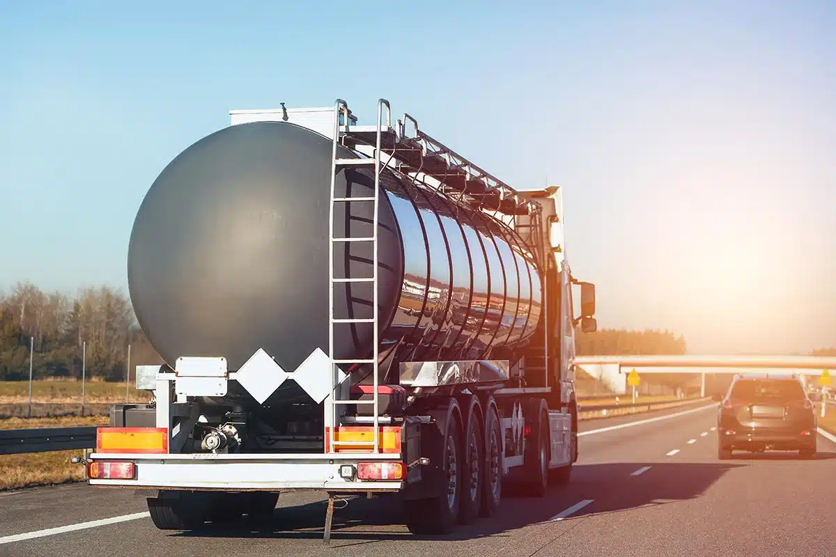 Transporte de gasóleo industrial en Castellón